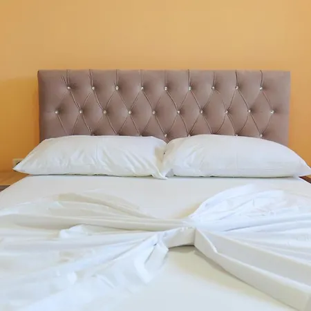 Ilias House Konukevi Ksamil