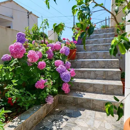 Ilias House 3* Ksamil