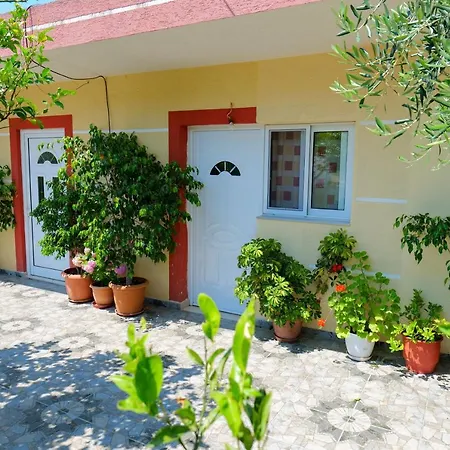 Konukevi Ilias House Ksamil