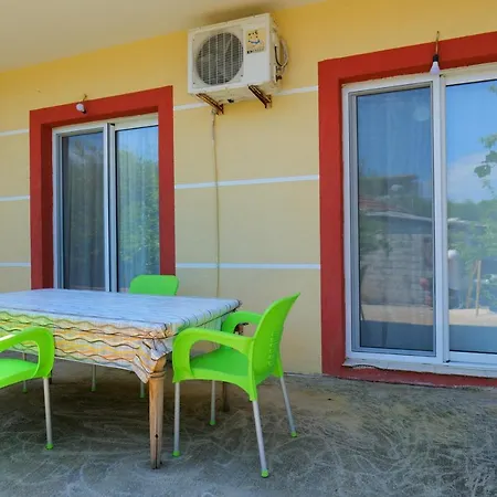 ゲストハウス Ilias House
