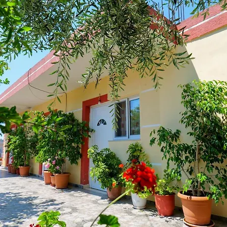 Ilias House Ksamil