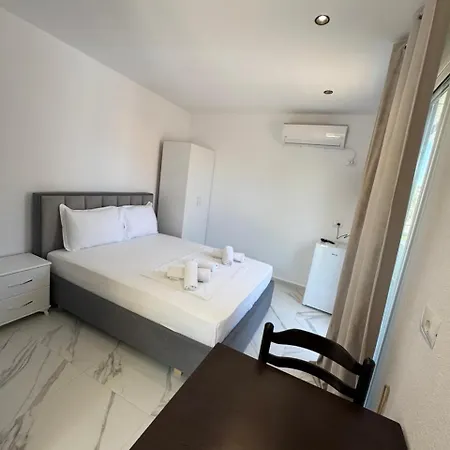 Ilias House Gæstehus 3*