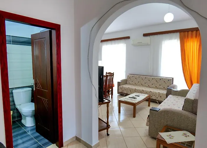 Gasthuis Ilias House Ksamil